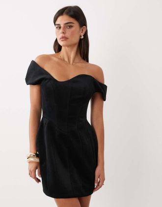 Asos Vestito corto in velluto nero con scollo alla Bardot con ferretto e fianchi a tulipano