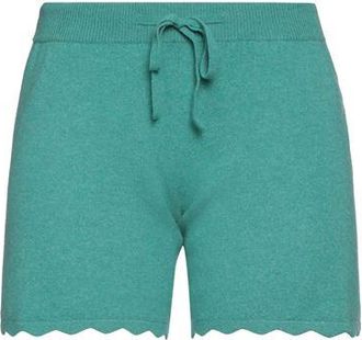 Lisa Yang PARTES DE ABAJO - Pantalones cortos y bermudas en YOOX.COM