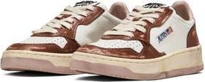 Autry Retro Low Sneaker in White/Brown/Pink at Nordstrom Rack, Size 11Us / 41Eu