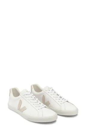 Veja Esplar Sneaker in Extra White Sable at Nordstrom, Size 38