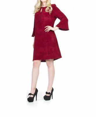 Papillon Chenile Bell Sleeve With Keyhole Dress In Burgundy