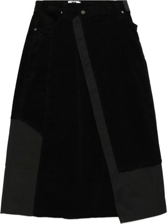 Izzue Gonna con applicazione logo - Nero