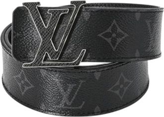 Louis Vuitton Pre-owned Belts, male, Black, Size: ONE SIZE Pre-owned Taiga Standard Belt