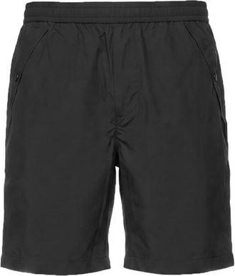 Moncler BOTTOMWEAR - Shorts e bermuda su YOOX.COM