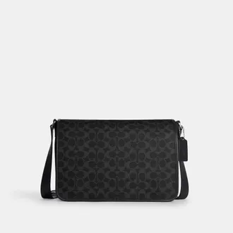 Coach Colby Messenger Bag 32 In Signature Canvas