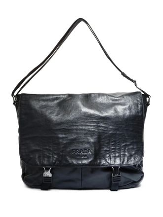 Prada 2000-2020s buckle leather shoulder bag - Black