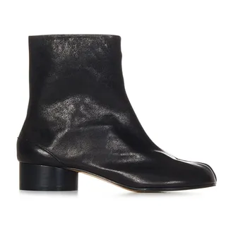 Maison Margiela Zwarte Leren Laarzen met Tabi Split-Teen Vorm - Dames - Schoenen - Zwart - Maat: 35 EU Zijde