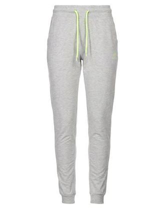 Only BOTTOMWEAR - Trousers sur YOOX.COM