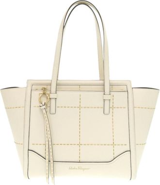 Ferragamo White Leather Shoulder Bag Tote Bag (Pre-Owned)