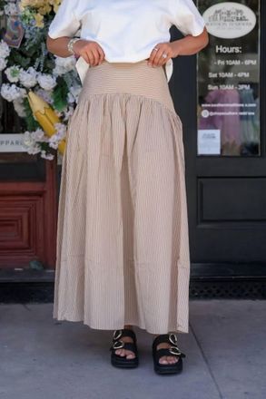 Elan Tova Skirt In Beige