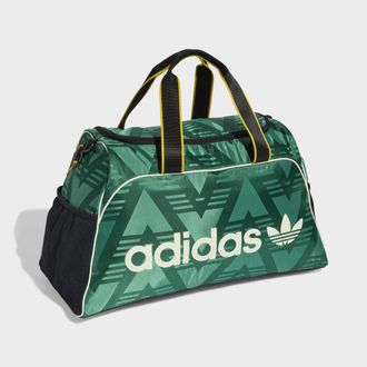 adidas Sporttasche ADIDAS ORIGINALS GROSSER DUFFLEBAG, Damen, bold gr&uuml;n, schwarz, Obermaterial: 100% Polyester, Taschen Sporttasche