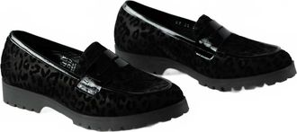 Eric Michael Womens Vista Loafers In Black Print
