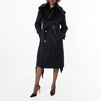 Burberry Double-Breasted Kennington Trench Coat, Brand Size 10 ( US Size 8 )