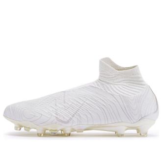 New Balance Tekela V4 Pro FG White ST1FWW4