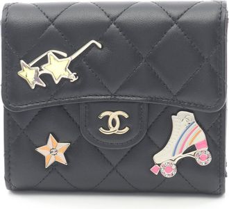 Chanel Leather Wallet (Tri-Fold) (Pre-Owned)