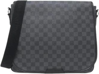 Louis Vuitton Pre-owned Cross Body Bags, male, Black, Size: ONE SIZE Pre-owned Damier Graphite Daniel MM Shoulder Bag