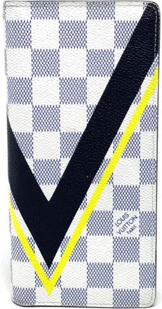 Louis Vuitton White Other Long Wallet (Bi-Fold) (Pre-Owned)