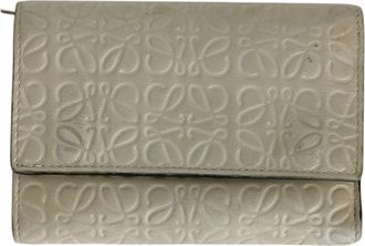 Loewe Grayish Wallet (Tri-Fold) (Pre-Owned)
