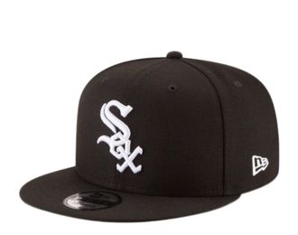 New Era x MLB Mens Chicago White Sox Basic 9Fifty Snapback Hat Red/White Adjustable