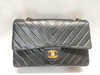 Chanel Timeless - Classic Double Flap Bag Chevron Caviar Black Leather Bag (Pre-Owned)