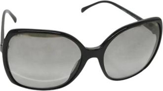 Chanel Pre-owned Accessories, female, Black, Size: ONE SIZE Pre-owned Plastic sunglasses