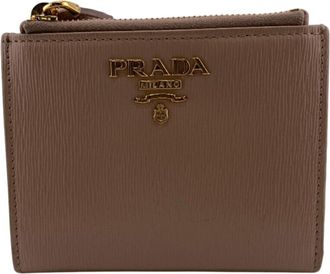 Prada Beige Leather Wallet (Bi-Fold) (Pre-Owned)