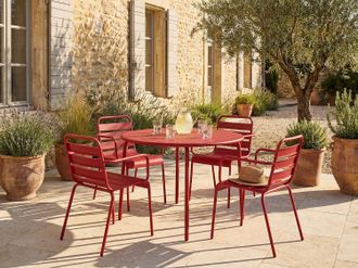 Set Tavolo Giardino + 8 Sedie Impilabili In Metallo Rosso – Oviala Palavas