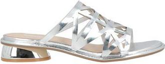 Jeannot FOOTWEAR - Sandals sur YOOX.COM