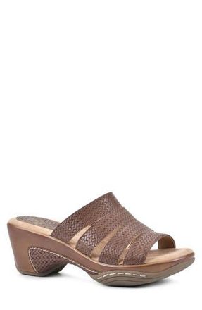 White Mountain WHITE MOUNTAIN Valora Wedge Sandal in Brown/Woven at Nordstrom Rack, Size 6.5