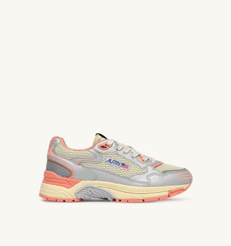 Autry SNEAKERS HYPERWAY IN PELLE SINTETICA E MESH ARGENTO ASPARAGUS E PEACH PINK