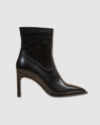 Mi-Mai Georgia Pointed Toe Low Boots in Black at Nordstrom, Size 10