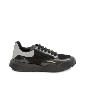 Alexander McQueen Oversized Sneaker - Shoes - Hombre - Negro - 42 1/2 EU