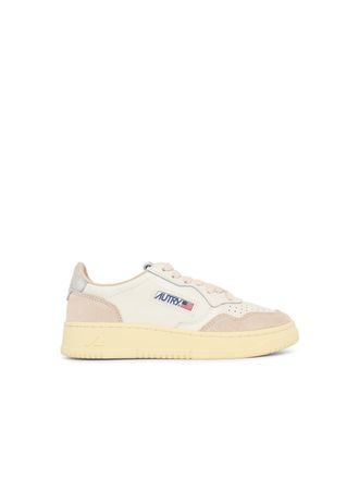 Autry Medalist Low witte en zilveren leren sneakers