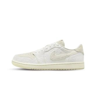 Nike Jordan 1 Retro Low OG Chris Paul - unisex - Sport - Beige - Maat: 42 EU Leer