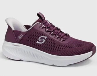 Skechers Womens Prancie Step-Ins Sneakers In Burgundy