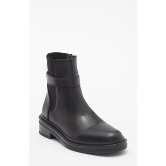 La Canadienne Lily City Dry Waterproof Chelsea Boot in Black at Nordstrom Rack, Size 9