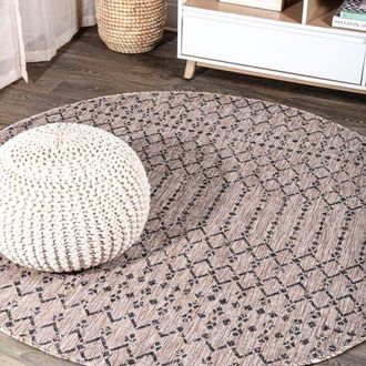 Jonathan Y Designs Ourika Moroccan Geometric Textured Weave Indoor/Outdoor Round Area Rug in Natural/black at Nordstrom, Size 5Ft 0In X 5Ft 0In