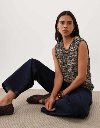 Arket gilet lavorato a maglia in misto lana con bordo smerlato nero