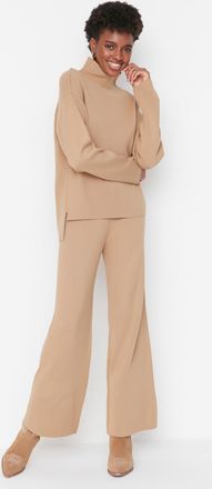 Trendyol Vrouwelijk Off-shoulder Staande kraag Tweedelige set 2 pak