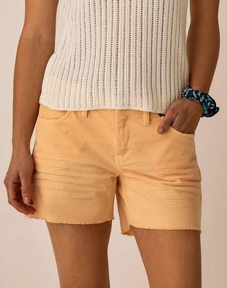 Carve Designs Oahu 4 Short in Apricot at Nordstrom, Size 16