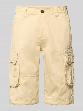 Alpha Industries Alpha Industries Bermudas mit Pattentaschen und Logo-Stitching in Beige, Gr&ouml;&szlig;e 31