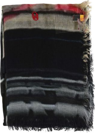 Talking Walls Scarfs