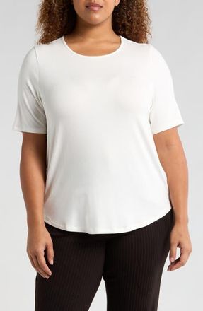 Universal Standard Lily Liquid Jersey Crewneck Top in White at Nordstrom, Size 2Xl