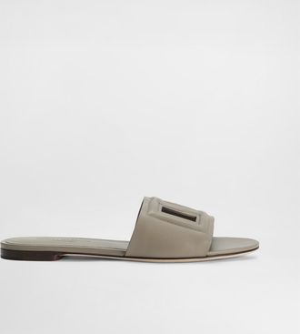 Dolce & Gabbana Calfskin Sliders With Dg Logo - Woman Slides And Mules Beige Leather 36