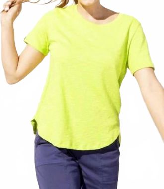 Escape Cotton Hi-Lo Tee In Daiquiri