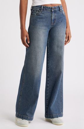PacSun Mel Low Rise Baggy Wide Leg Jeans in Medium Indigo at Nordstrom, Size 29