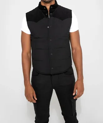 Monfrere Wayne Needle Cord Vest In Noir
