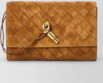 Bottega Veneta na clutch bag