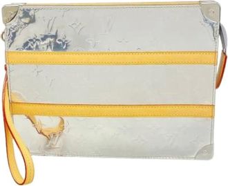 Louis Vuitton Pre-owned Clutches, female, Gray, Size: ONE SIZE Pre-owned Vintage Pochette