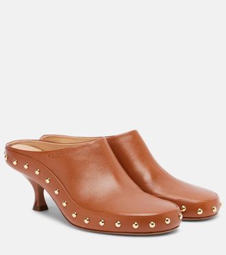Chlo&eacute; Chlo&eacute; Studded leather clogs